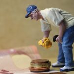 TD은행, 구조조정 일환으로 전체 인력의 2% 감원…디지털·AI 투자 확대